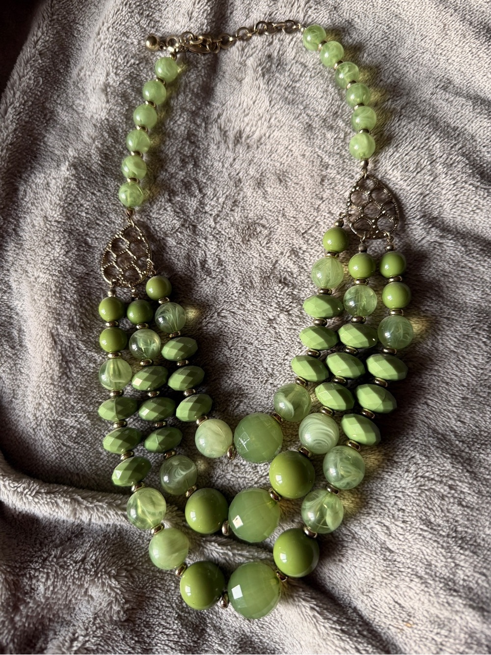 Green Statement Beaded Necklace - Women Jewelry